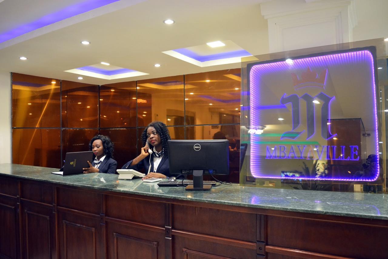 Mbayaville Hotel Дуала Екстер'єр фото